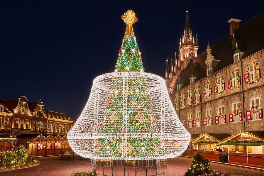 グランド・シャンデリアツリー