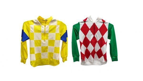 お子様はジョッキー服で