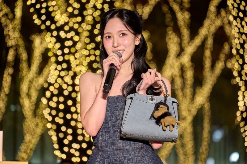 表参道　フェンディ イルミネーション 2025」の点灯式MINAさん