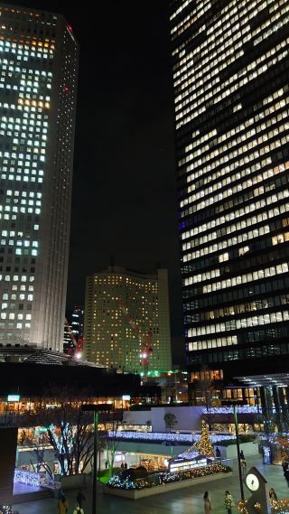 「ぴーなつ」さんからの投稿写真＠西新宿街づくりプロジェクト「illumination museum 2022＜LOVE＞」