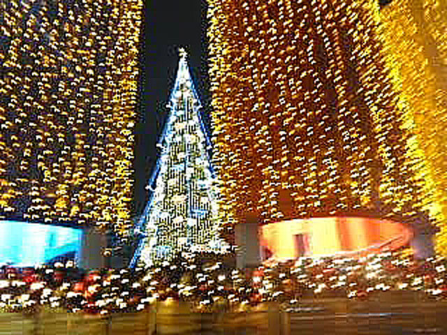 年度中止 ドイツ クリスマスマーケット大阪 イルミネーション特集