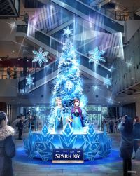 MARK IS みなとみらい “FROZEN CRYSTAL TREE”の写真