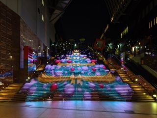 京都駅ビル 光のファンタジーの写真３