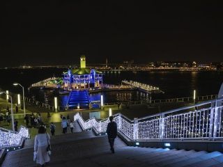 パシフィコ横浜 ウィンターイルミネーションの写真３