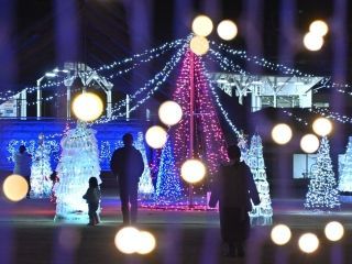 みんなのヒカリ 白河駅前イルミネーション写真１