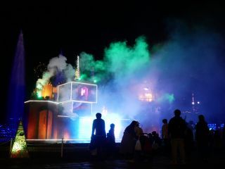 国営武蔵丘陵森林公園 森のハロウィンナイト 光り輝く森林公園～光と森のStory第1章写真２