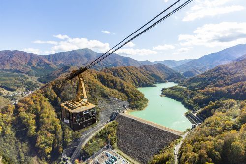 瞬間地上高230ｍの高さを感じることができる「田代ロープウェー」