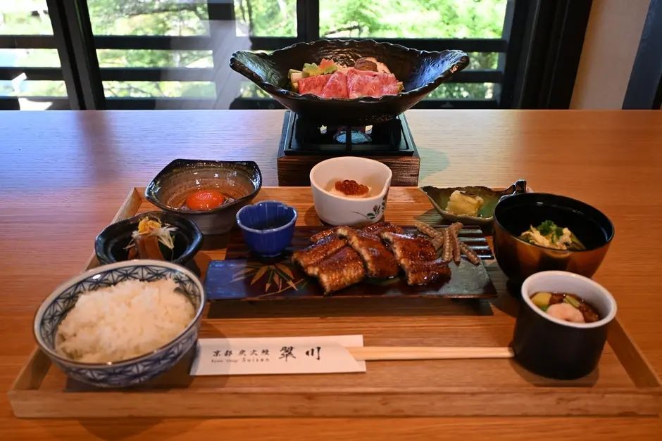 円山公園『京都 炭火鰻 翠川 祗園八坂』