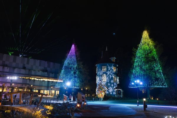 ムーミン谷のルミナスナイトショー