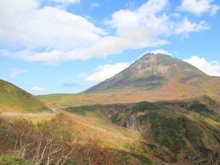 知床峠の紅葉写真１