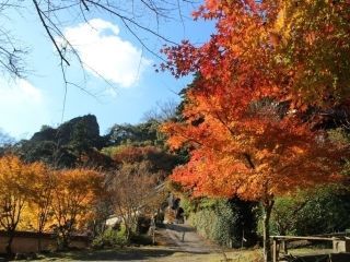 文殊仙寺の紅葉写真１