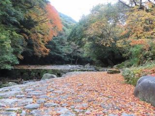 轟峡の紅葉写真１
