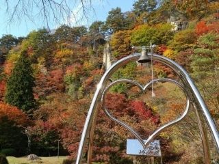 きみまち阪県立自然公園の紅葉写真1