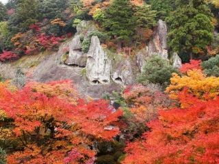 那谷寺の紅葉写真2