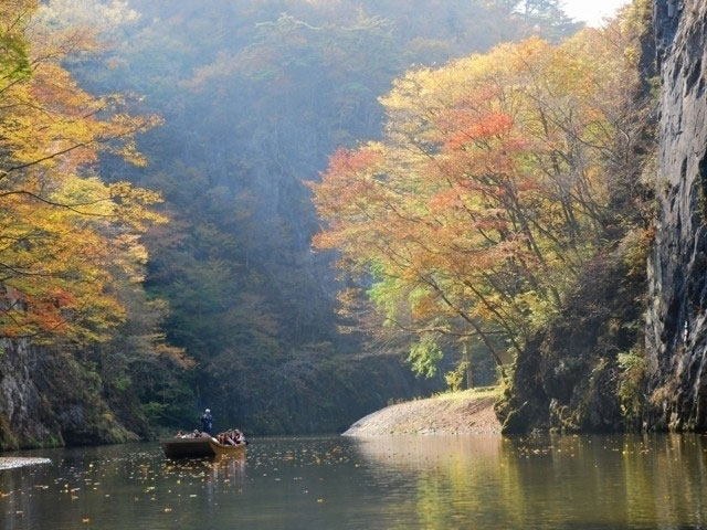 猊鼻渓の紅葉 紅葉情報