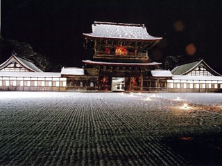 高岡山 瑞龍寺の写真１