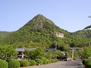 太郎坊宮の写真3