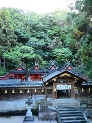 枚岡神社の写真２