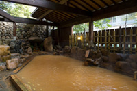 有馬温泉の金泉と銀泉の違いは？寒く乾燥した冬にぴったりの有馬温泉の泉質は、保湿と血流に効果アリ！