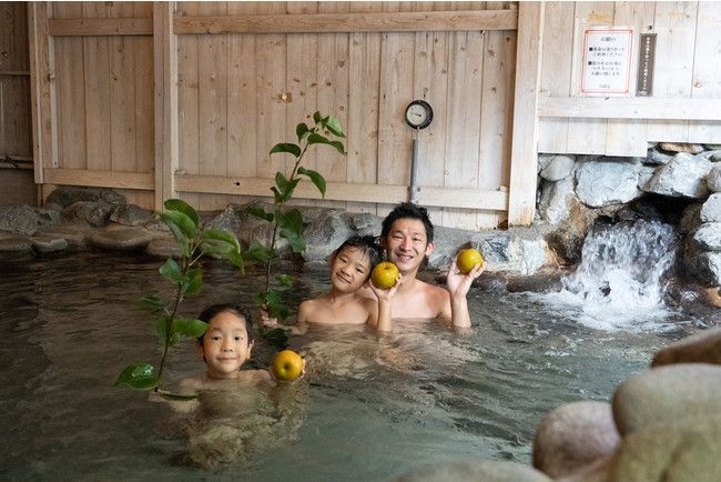 日本初の「泳げる水風呂」