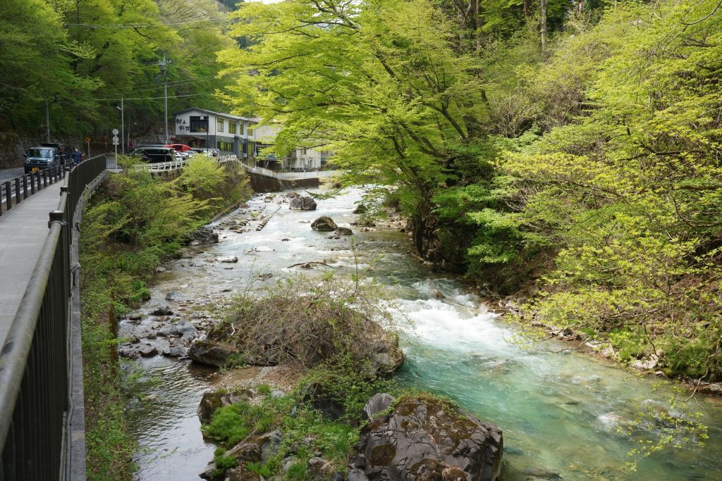 四万温泉