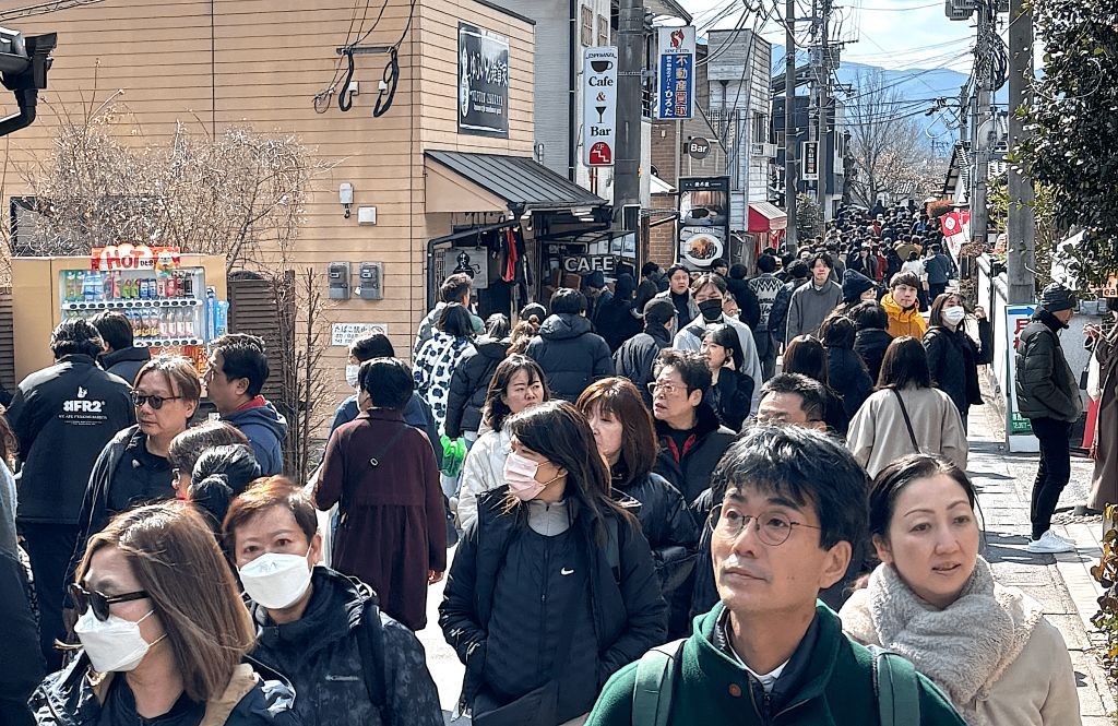 湯布院最大の観光通り「湯の坪街道」