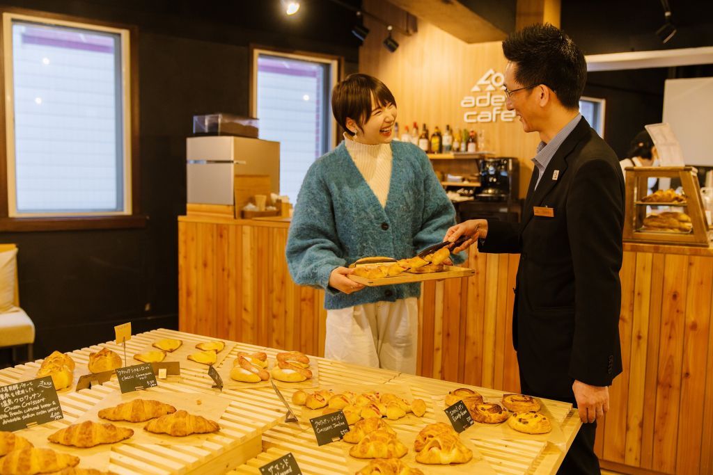 adex BAKERY & CAFE