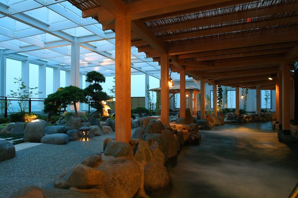 横浜みなとみらい 万葉倶楽部2