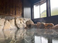 风儿低声私语的独栋旅馆 山灯