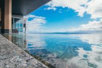 函館湯の川温泉 海と灯