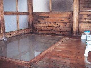 蔵王温泉共同浴場の写真３