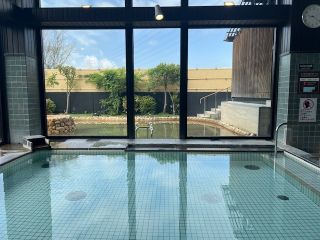源気温泉 万博おゆば写真１