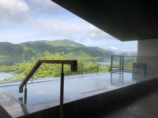 絶景日帰り温泉 龍宮殿本館の写真４