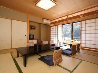 湯本観光ホテル西京の写真４