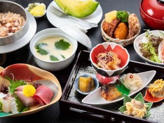 ゆの温泉 芳和の湯の写真４