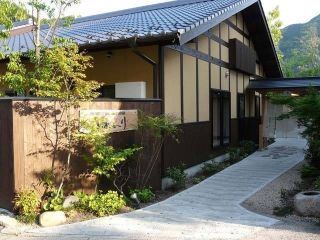 風がささやく離れの宿 山あかり写真２