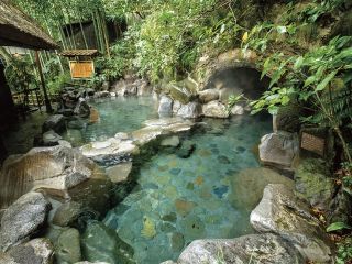 天山湯治郷 ひがな湯治天山写真１