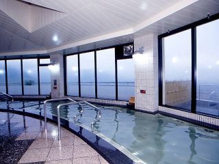 甲州市勝沼 ぶどうの丘 天空の湯の写真３