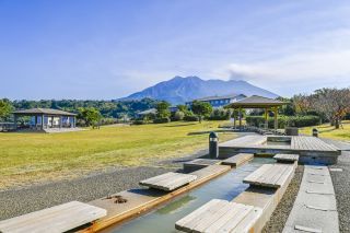 桜島溶岩なぎさ公園の足湯の写真３