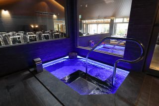 温泉バルコニー キング＆クイーンの写真４