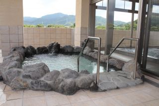 名水はだの富士見の湯写真２