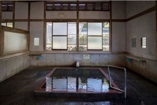 人吉温泉 元湯写真1