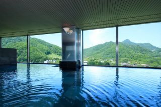定山渓ビューホテル写真１