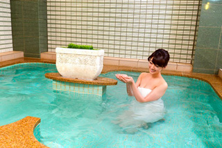 東京荻窪天然温泉 なごみの湯の写真３