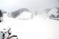 関西最大級のスキー場「グランスノー奥伊吹」は「12月16日」（水）の「オープンが決定」！！今回の「大寒波」を受けて「運行リフトやオープンコース」も順次追加します！！